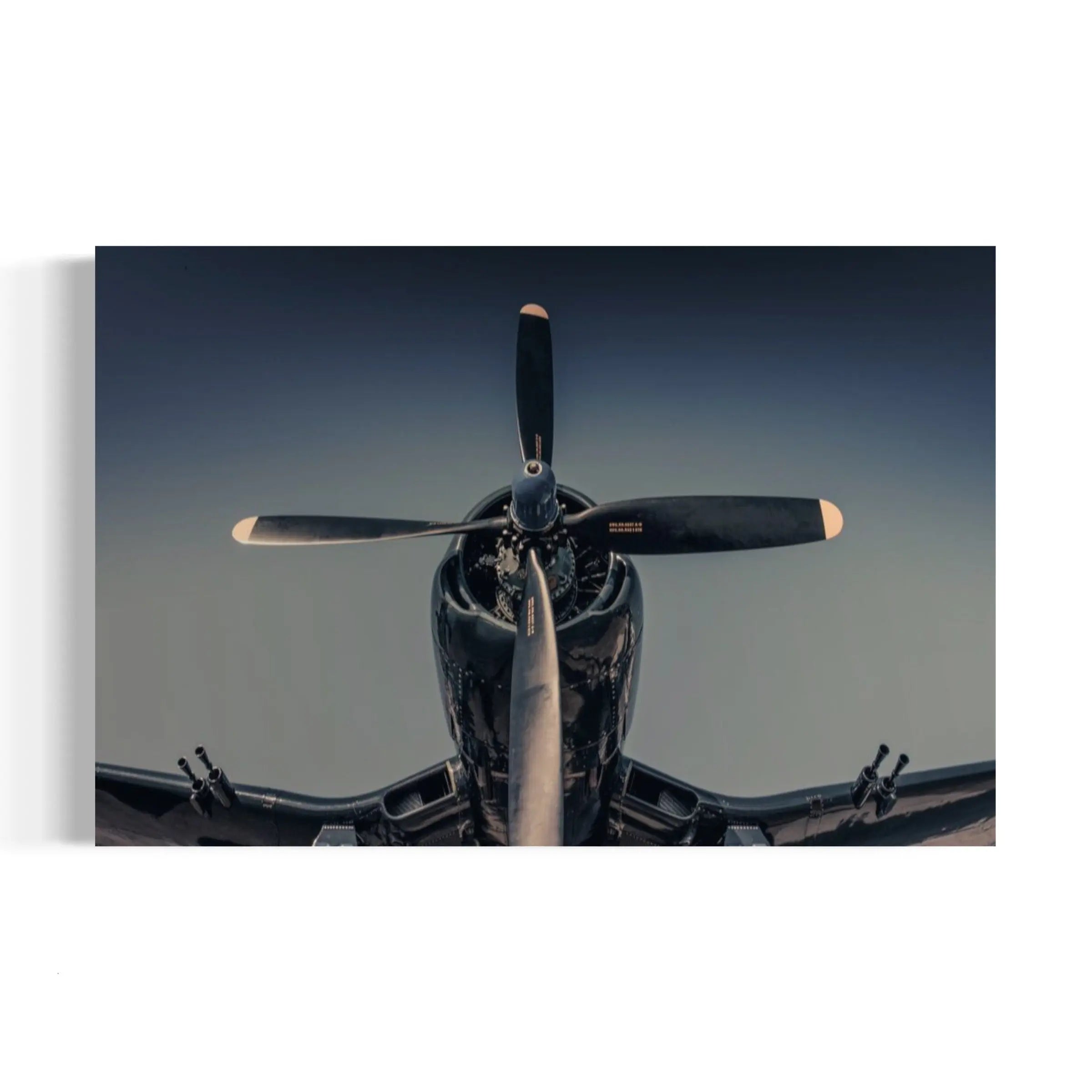 a close up of the propeller of an airplane